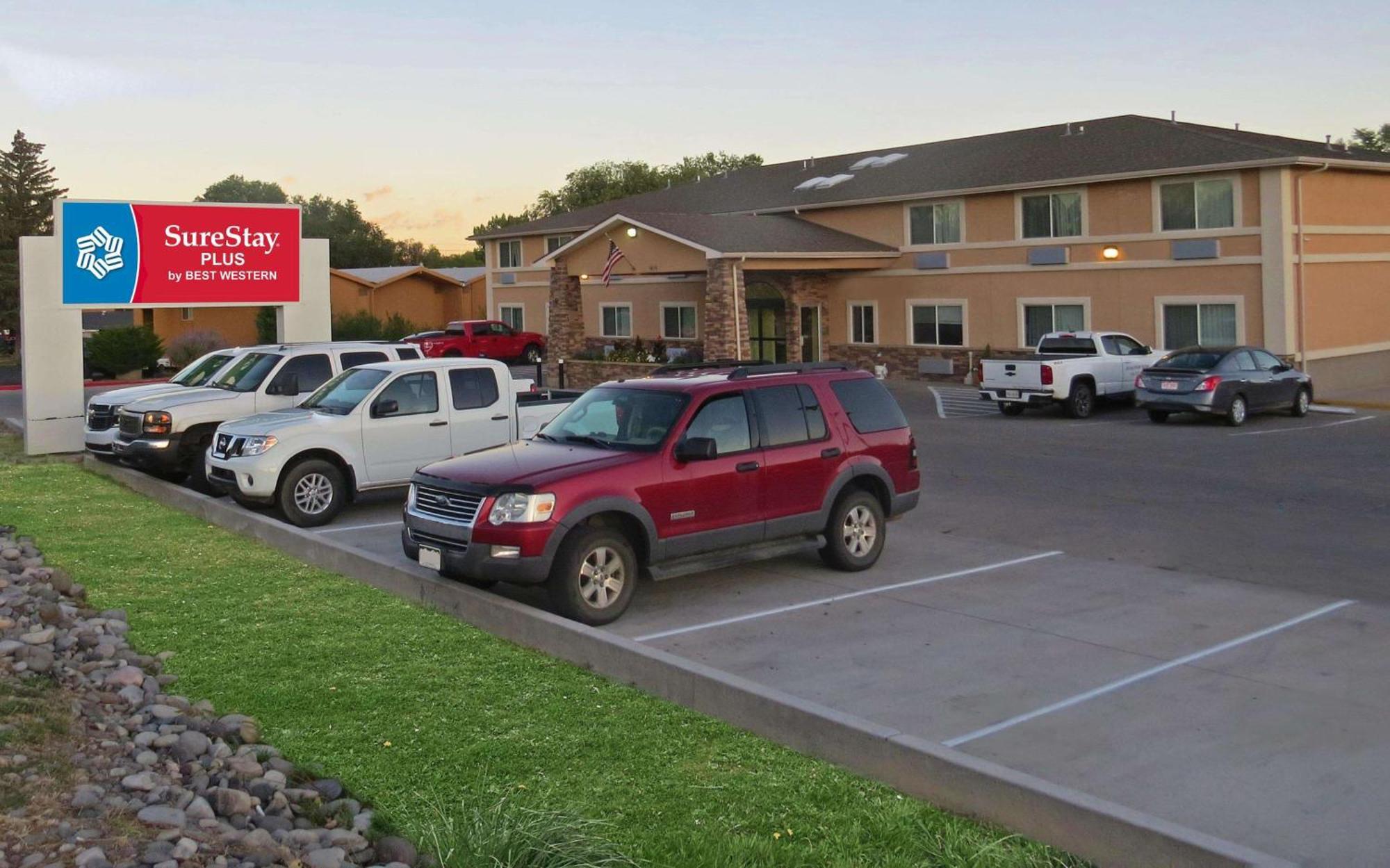 Surestay Plus By Best Western Montrose Exterior photo